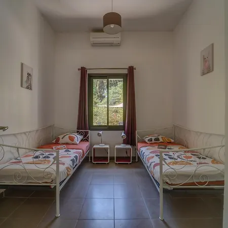 Gite Imagine Roussillon Privee Avec Piscine - 4 Personnes * קאנט אן רוסיון