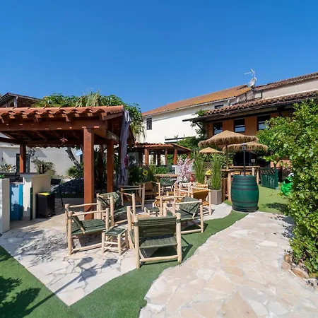 Gite Imagine Roussillon Privee Avec Piscine - 4 Personnes דירה קאנט אן רוסיון
