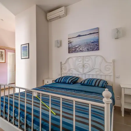 Gite Imagine Roussillon Privee Avec Piscine - 4 Personnes דירה